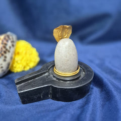 Narmadeswar shivling